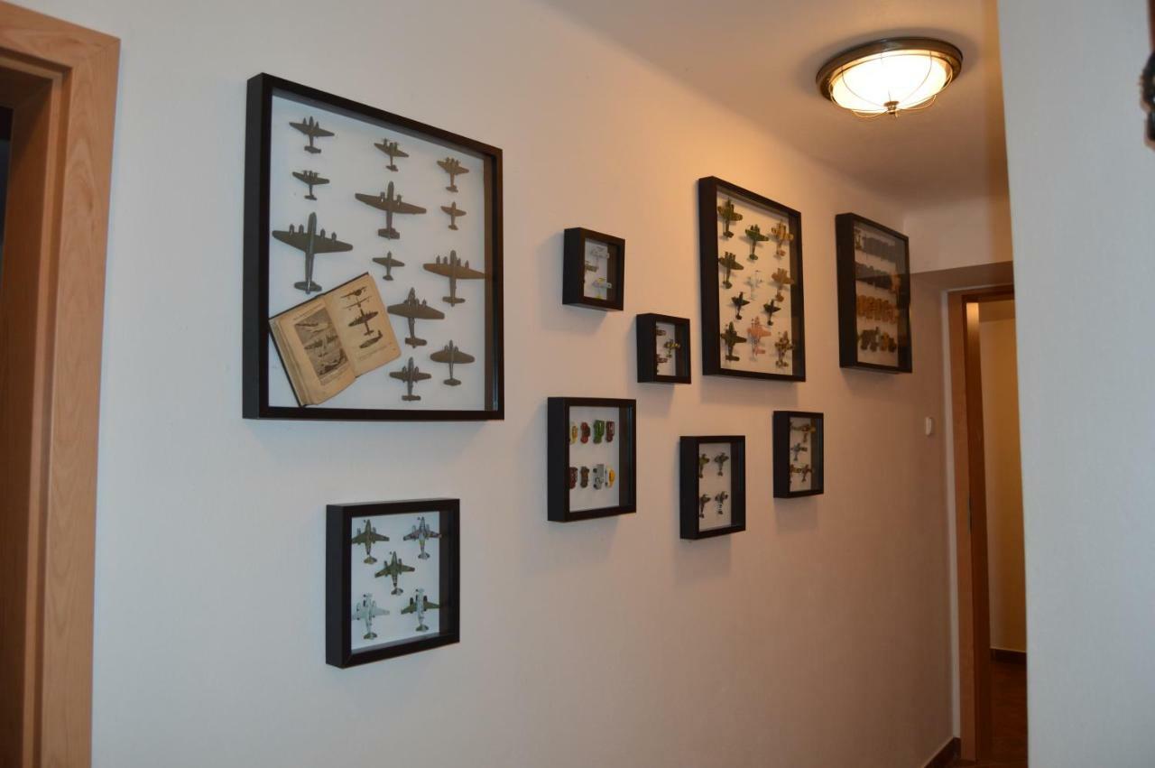 Budyne Apartment Budyne nad Ohri Εξωτερικό φωτογραφία