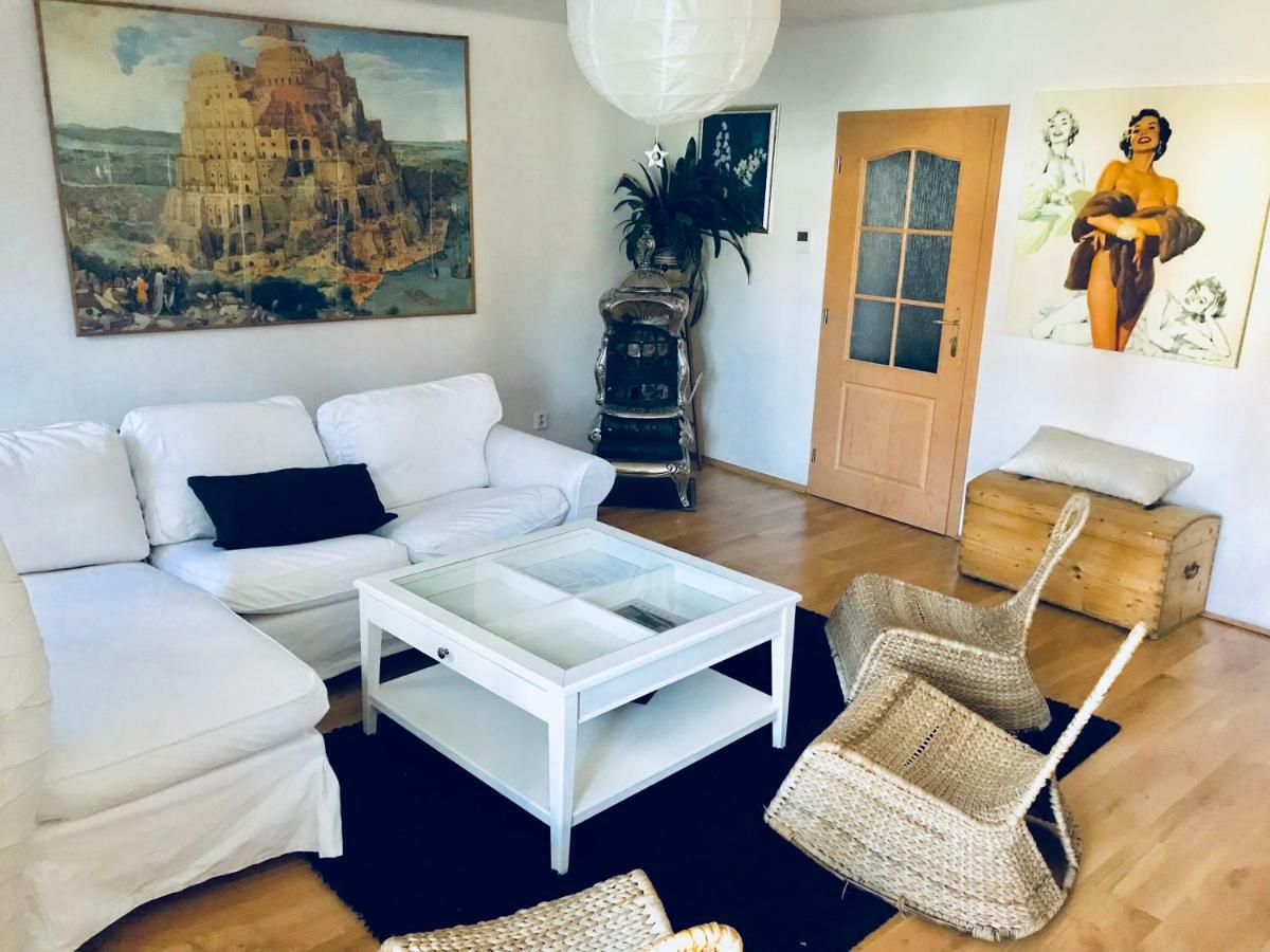 Budyne Apartment Budyne nad Ohri Εξωτερικό φωτογραφία